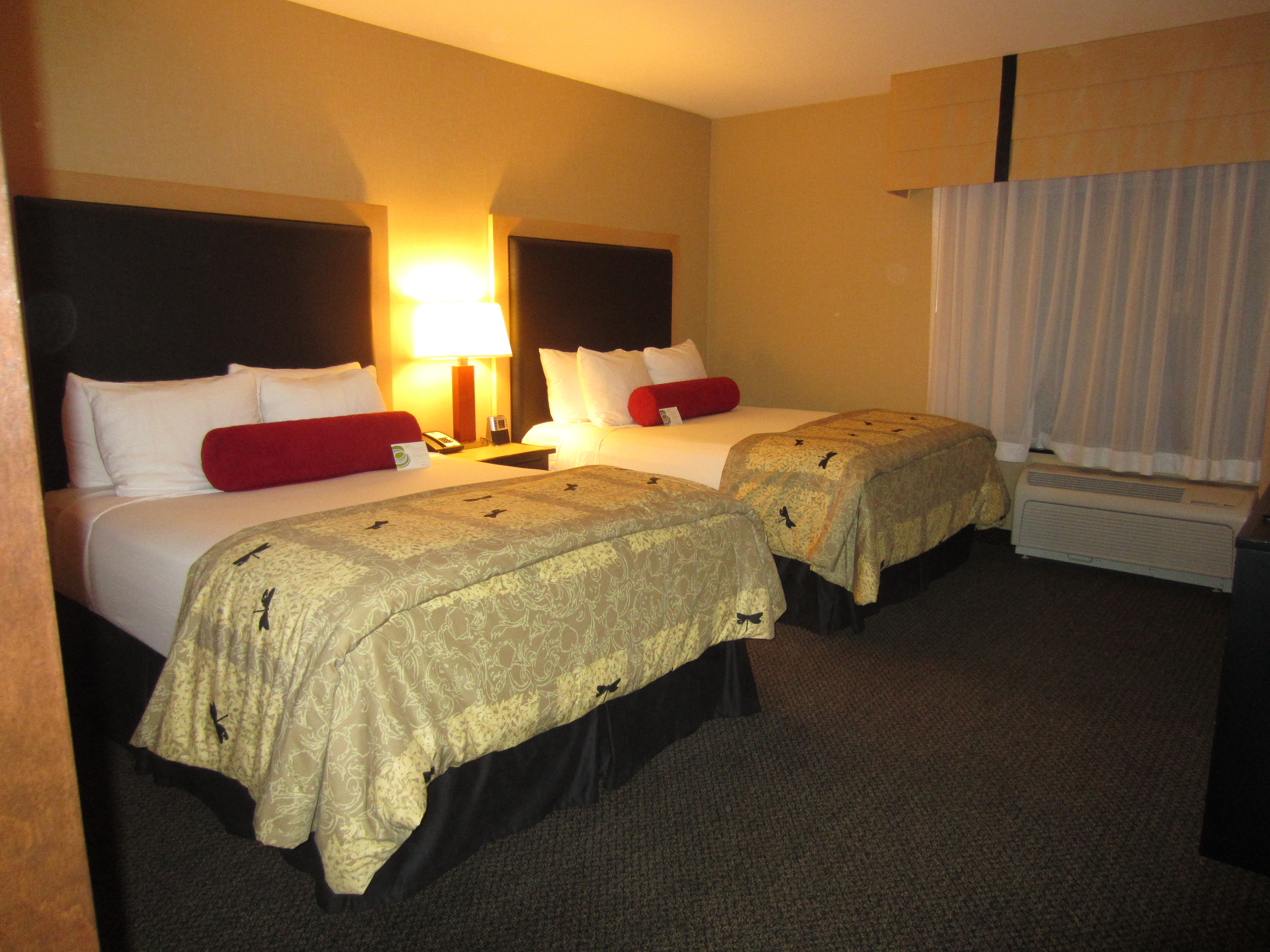 hotel beds